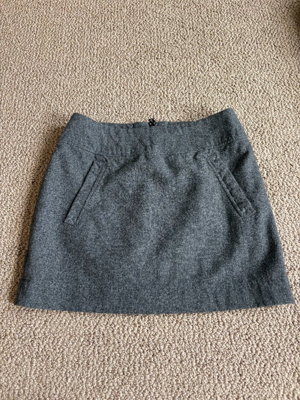 H&M Grey Mini Skirt — Size 6